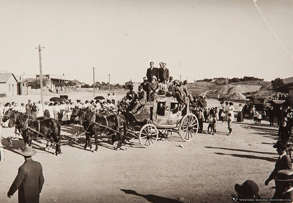 Tombstone Stagecoach